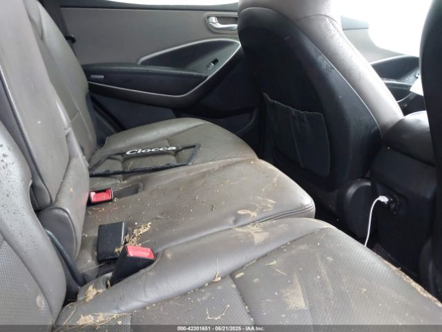 5NMZUDLB0HH009017 Hyundai Santa Fe Sport 2.4l