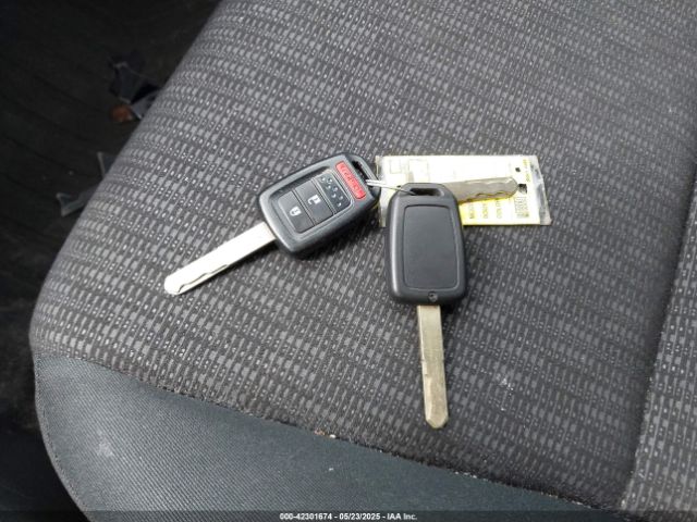 3HGGK5G57FM767696 Honda FIT LX