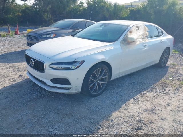 2018 VOLVO S90 LVY992MK6JP031811 Photo 1