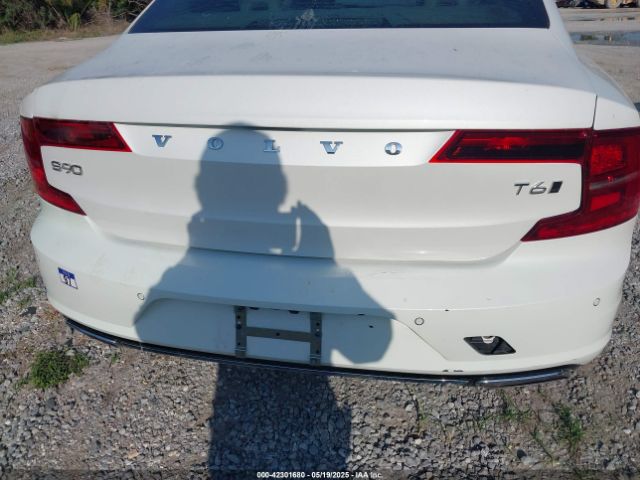 2018 VOLVO S90 LVY992MK6JP031811 Photo 5