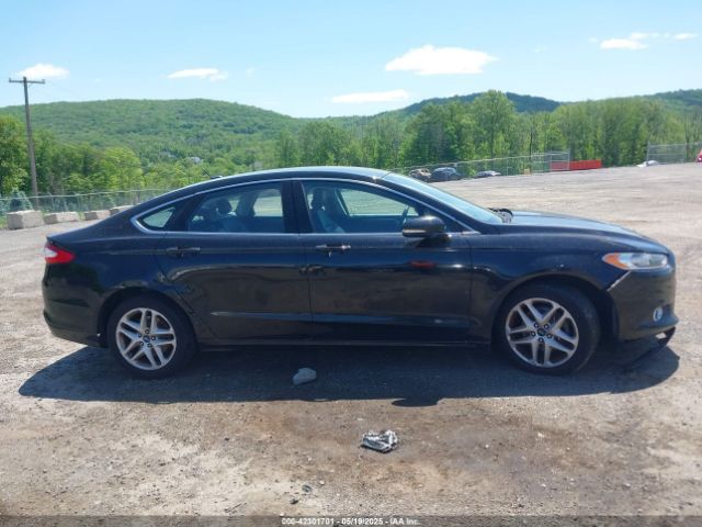 3FA6P0HD9GR272138 Ford FUSION SE