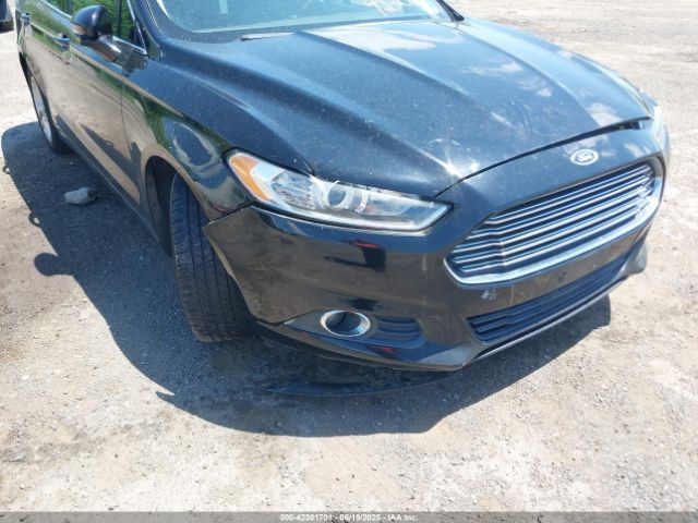 3FA6P0HD9GR272138 Ford FUSION SE