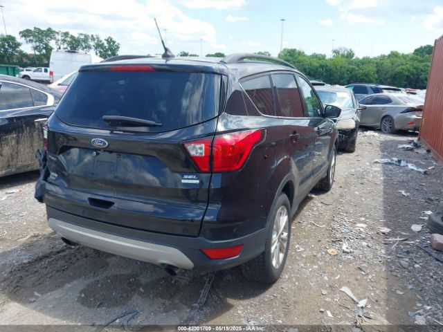 2019 FORD ESCAPE 1FMCU0HD3KUB46747 Photo 3