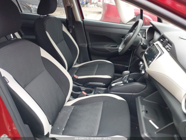 3N1CN8EV7ML920530 Nissan Versa Sv Xtronic Cvt