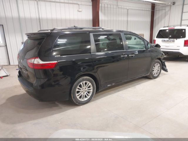 5TDYK3DC0FS668602 Toyota Sienna Xle Premium 8 Passenger