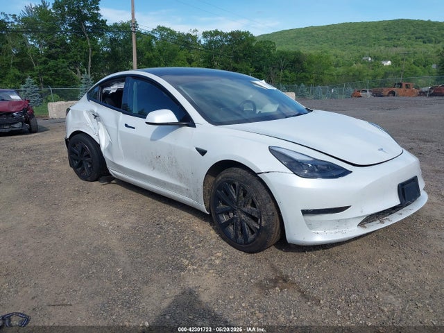2023 TESLA MODEL 3 5YJ3E1EA8PF575061 Photo 0
