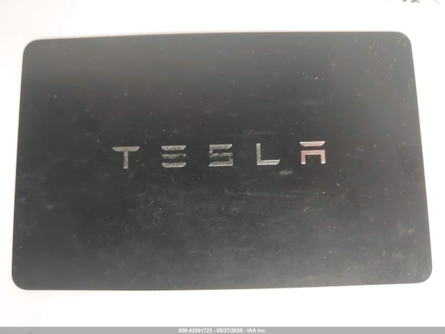 2023 TESLA MODEL 3 5YJ3E1EA8PF575061 Photo 10