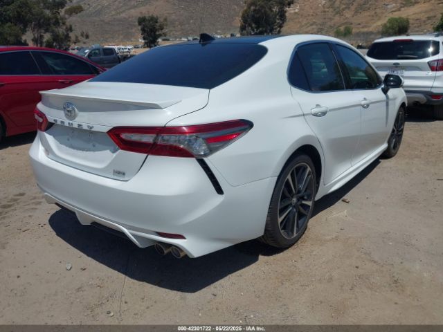 4T1B61HK9KU730743 Toyota CAMRY XSE