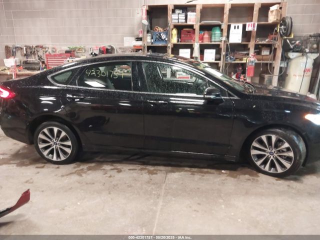 3FA6P0E9XKR103075 Ford FUSION SEL
