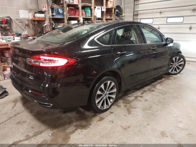 3FA6P0E9XKR103075 Ford FUSION SEL