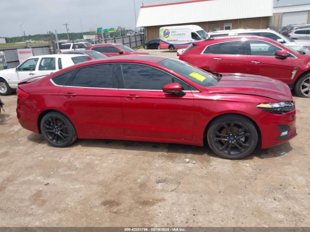 3FA6P0HD3KR250581 Ford FUSION SE