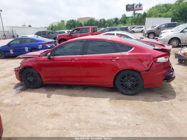 3FA6P0HD3KR250581 Ford FUSION SE