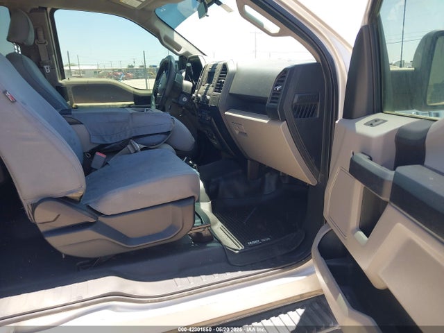 1FTFX1EF4FKD62788 Ford F-150 Xl