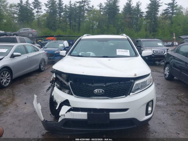 5XYKTDA6XFG556345 KIA SORENTO LX