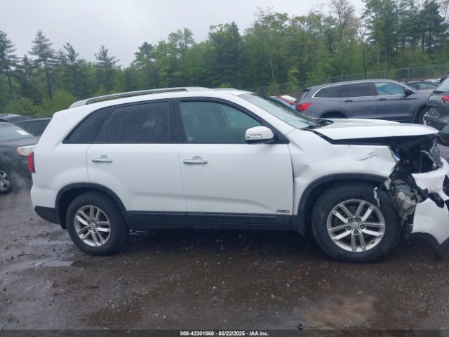 5XYKTDA6XFG556345 KIA SORENTO LX
