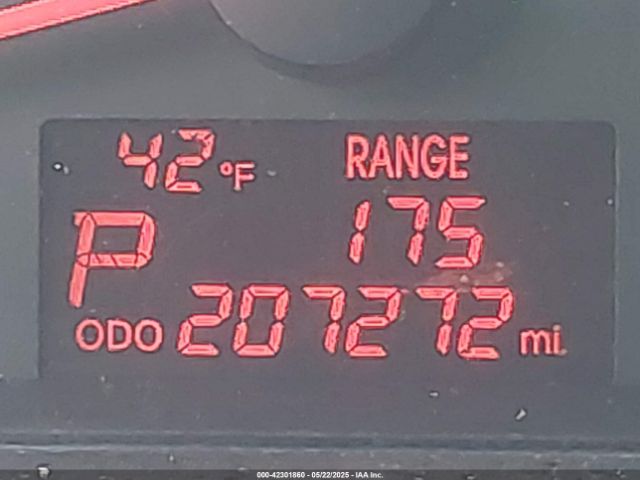 5XYKTDA6XFG556345 KIA SORENTO LX