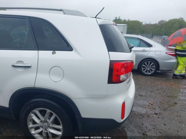 5XYKTDA6XFG556345 KIA SORENTO LX