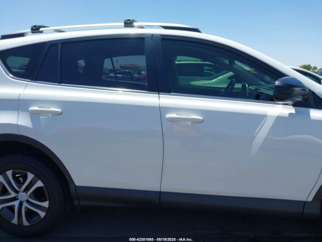 JTMZFREV5JJ727547 Toyota RAV4 LE