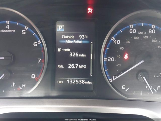 JTMZFREV5JJ727547 Toyota RAV4 LE