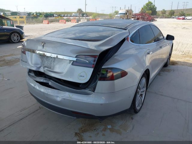 2015 TESLA MODEL S 5YJSA1H14FFP77736 Photo 3