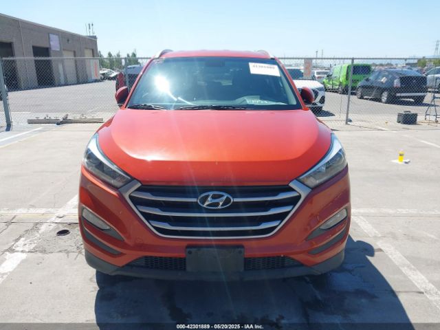 KM8J33A42HU413326 Hyundai Tucson Se Plus
