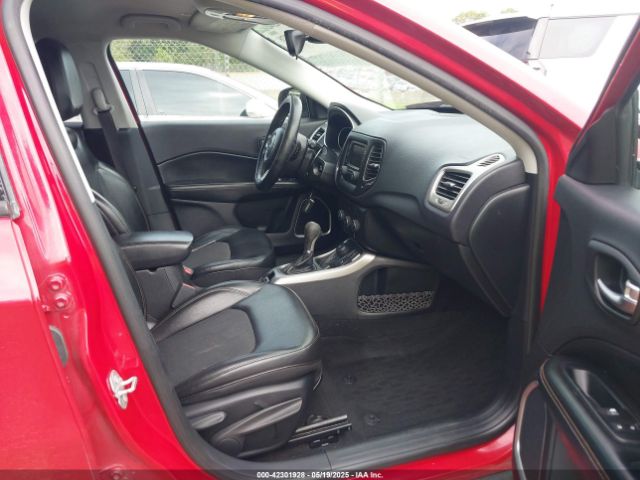 2018 JEEP COMPASS 3C4NJDBB9JT160925 Photo 4