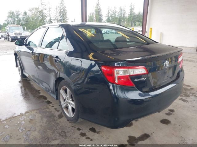4T1BF1FK1EU400389 Toyota CAMRY SE