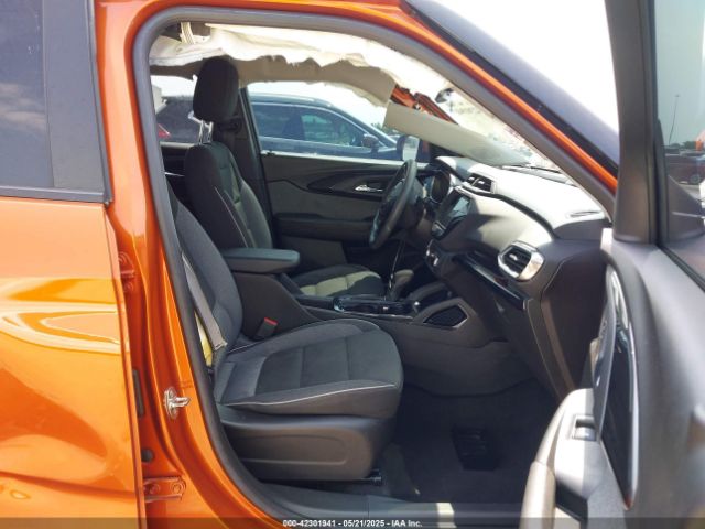 2022 CHEVROLET TRAILBLAZER KL79MPS28NB115439 Photo 4