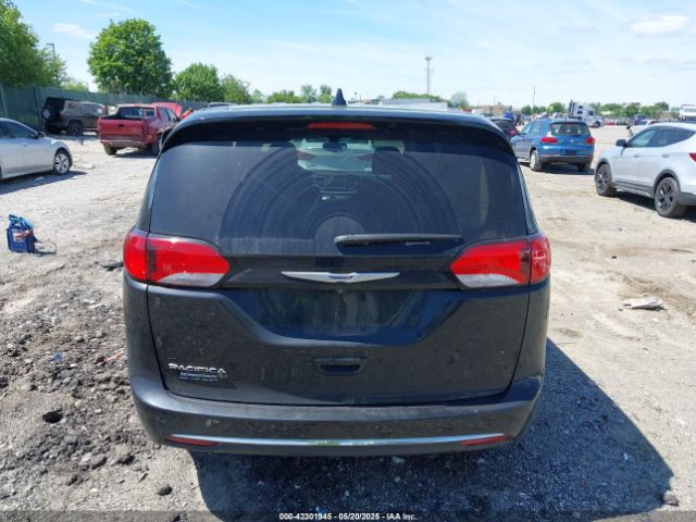 2C4RC1FG7JR279124 Chrysler Pacifica Touring Plus