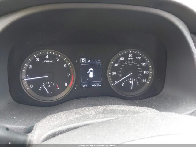 KM8J2CA41JU807280 Hyundai TUCSON SE