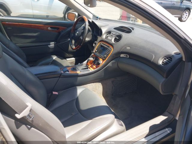 2004 MERCEDES-BENZ SL 500 WDBSK75F44F063970 Photo 4