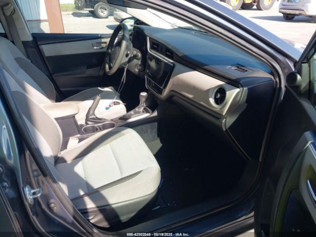 2019 TOYOTA COROLLA 2T1BURHE7KC183584 Photo 4