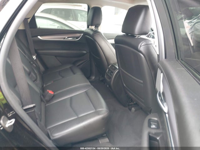 2017 CADILLAC XT5 1GYKNBRS8HZ182994 Photo 7
