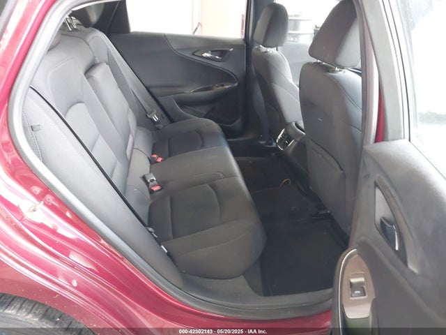 1G1ZE5ST9HF216069 Chevrolet MALIBU 1LT