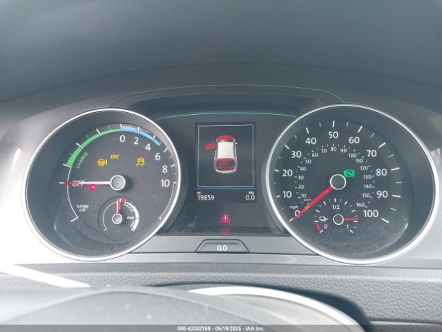 WVWKP7AU7GW916034 Volkswagen E-golf Se