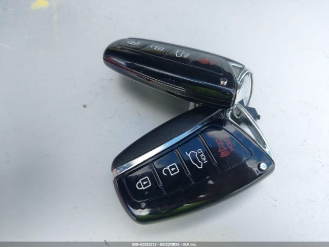 5NMZUDLB1JH101842 Hyundai Santa Fe Sport 2.4l