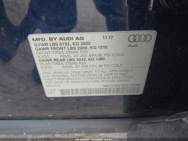 2018 AUDI SQ5 WA1C4AFY6J2102360 Photo 8