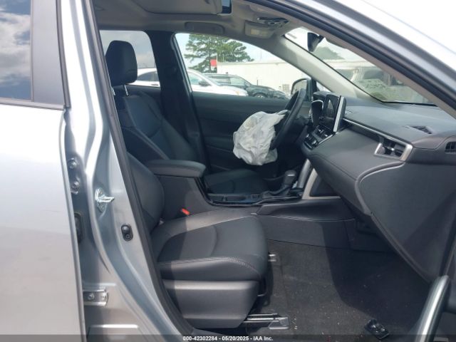 2023 TOYOTA COROLLA CROSS 7MUDAAAG0PV057750 Photo 4
