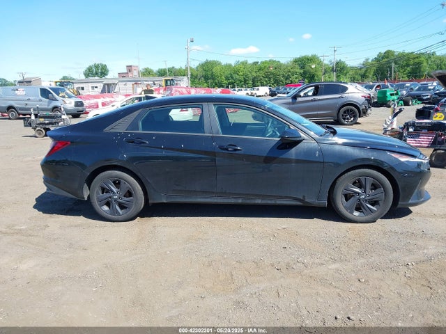 Hyundai ELANTRA SEL 2023 5NPLM4AG6PH092054 Image 13