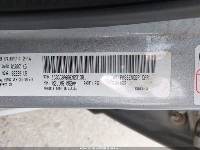 Chrysler 200 LX 2014 1C3CCBAB9EN231381 Image 9