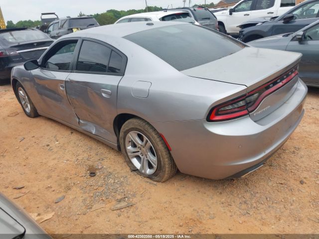 2C3CDXBGXFH812970 Dodge Charger Se