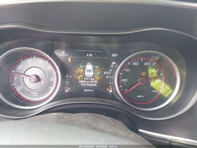 2C3CDXBGXFH812970 Dodge Charger Se