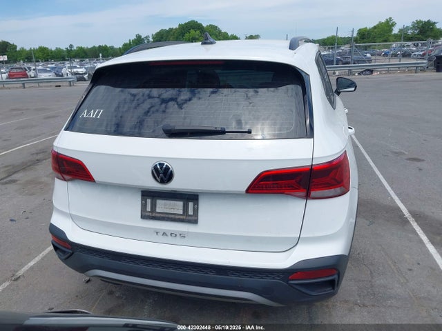 3VVCX7B2XNM018415 Volkswagen Taos 1.5t S