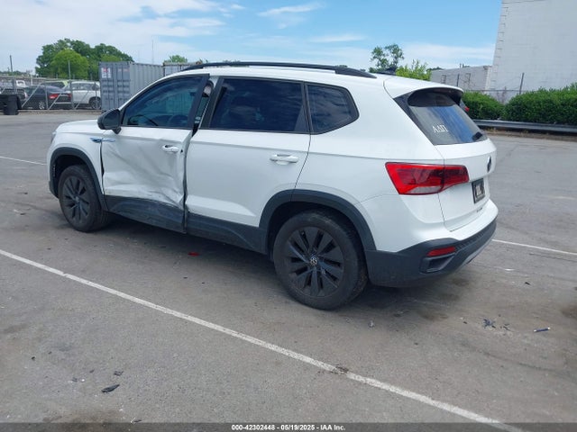 3VVCX7B2XNM018415 Volkswagen Taos 1.5t S