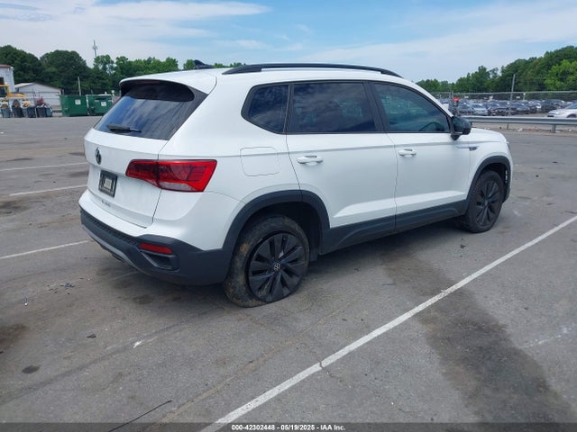 3VVCX7B2XNM018415 Volkswagen Taos 1.5t S