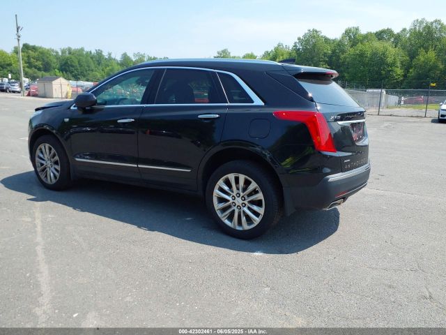 2019 CADILLAC XT5 1GYKNDRS7KZ253296 Photo 2
