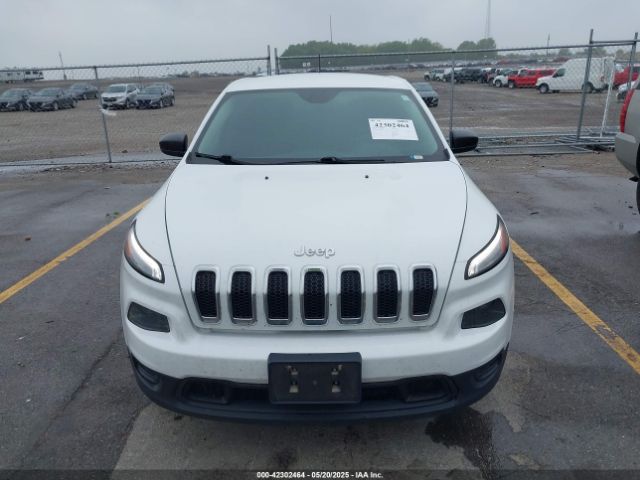 1C4PJLAB1FW695771 Jeep Cherokee Sport