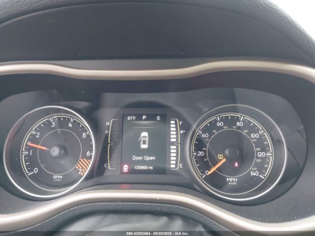 1C4PJLAB1FW695771 Jeep Cherokee Sport
