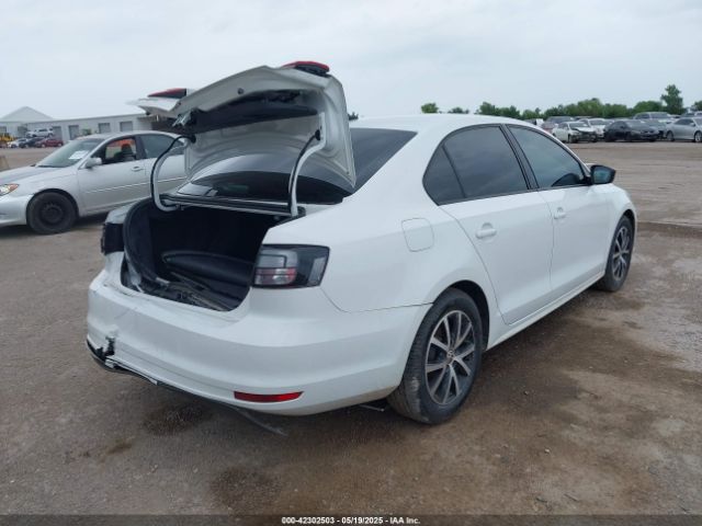 3VWD67AJ0GM377478 Volkswagen Jetta 1.4t Se