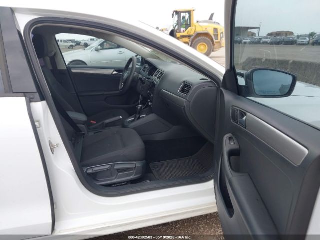 3VWD67AJ0GM377478 Volkswagen Jetta 1.4t Se